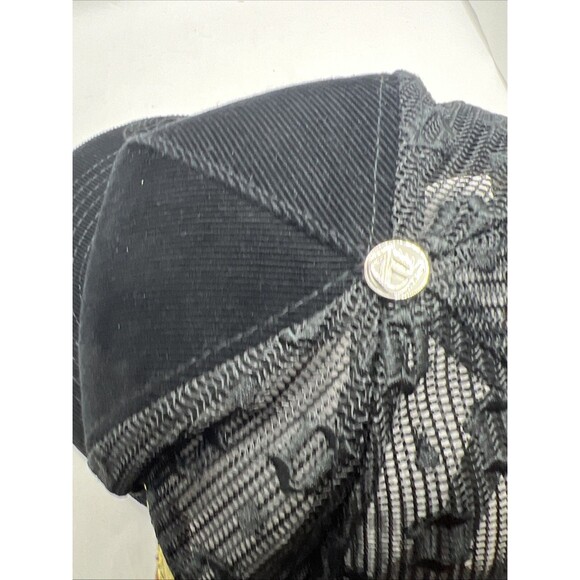 Dvniel Luu Oakland Forever Edition Snapback Trucker Hat - Picture 9 of 9